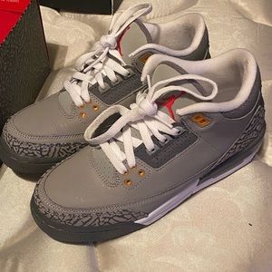 Air Jordan 3 retro cool grey 5.5 y